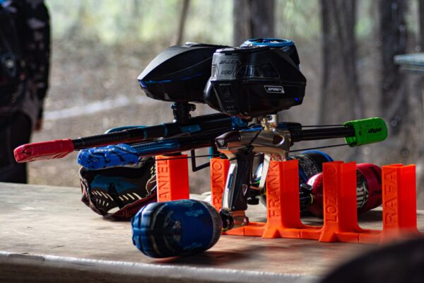 05 Suporte Lego Universal De Mesa Para Marcador Paintball Speed