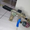 Suporte Y Estilingue para Marcador de Cenário Paintball