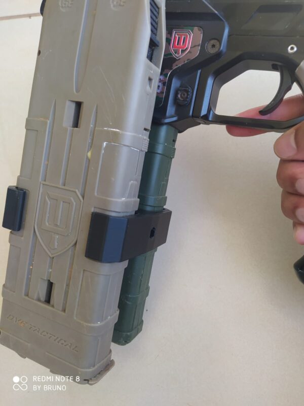 Clip Duplo para Mag da Dye Dam Paintball