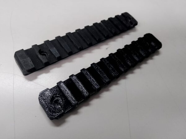 02 Trilho do Handguard da TM-15 LE