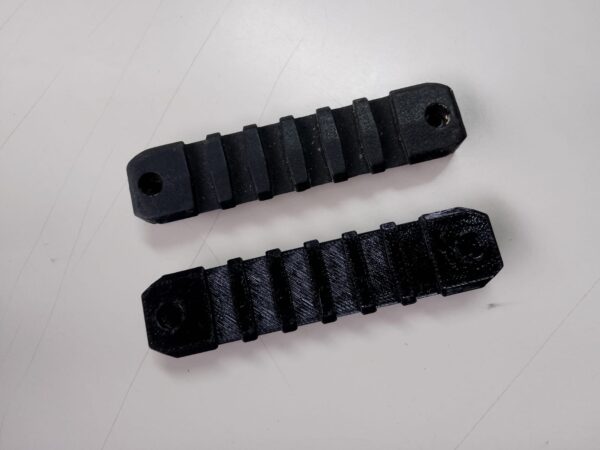 02 Trilho do Handguard da TM-7
